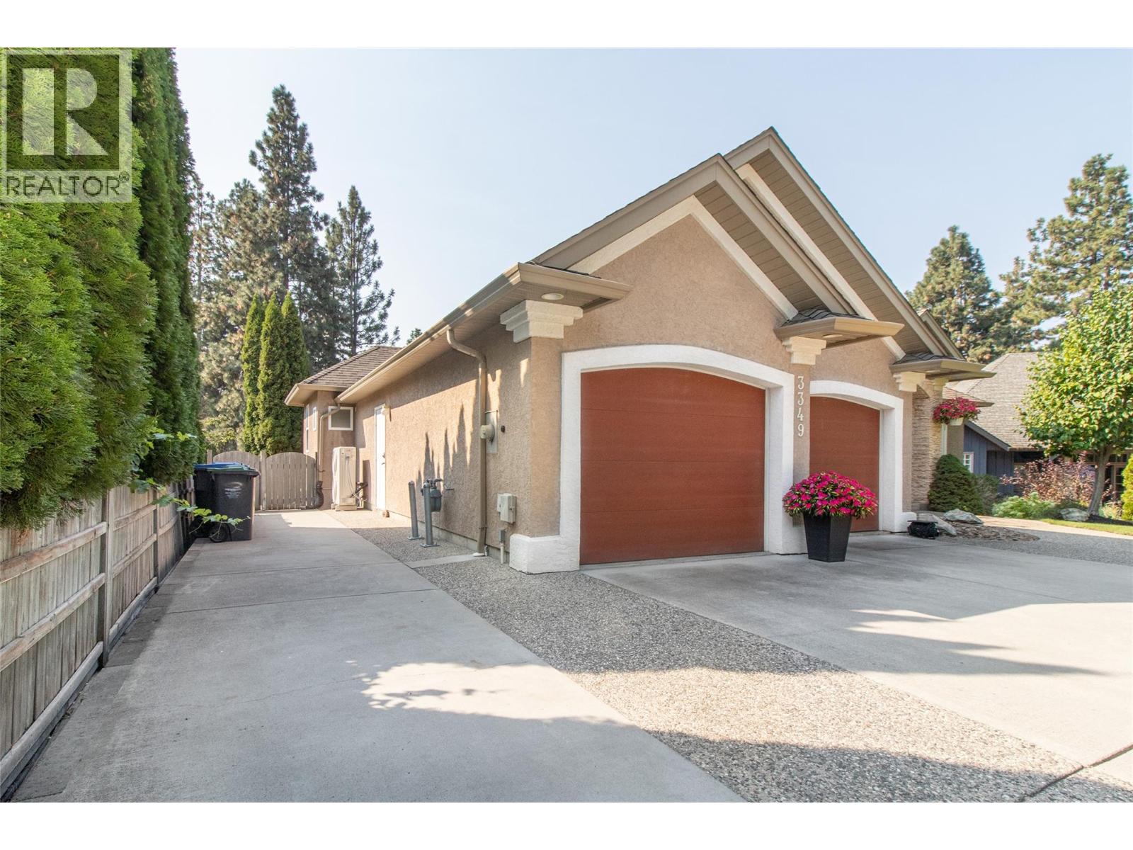  3349 Larkspur Court, Kelowna
