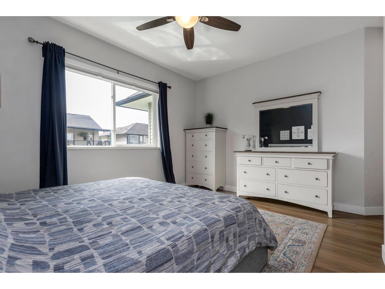 Photo 20 of 27908 Trestle Avenue, Abbotsford BC