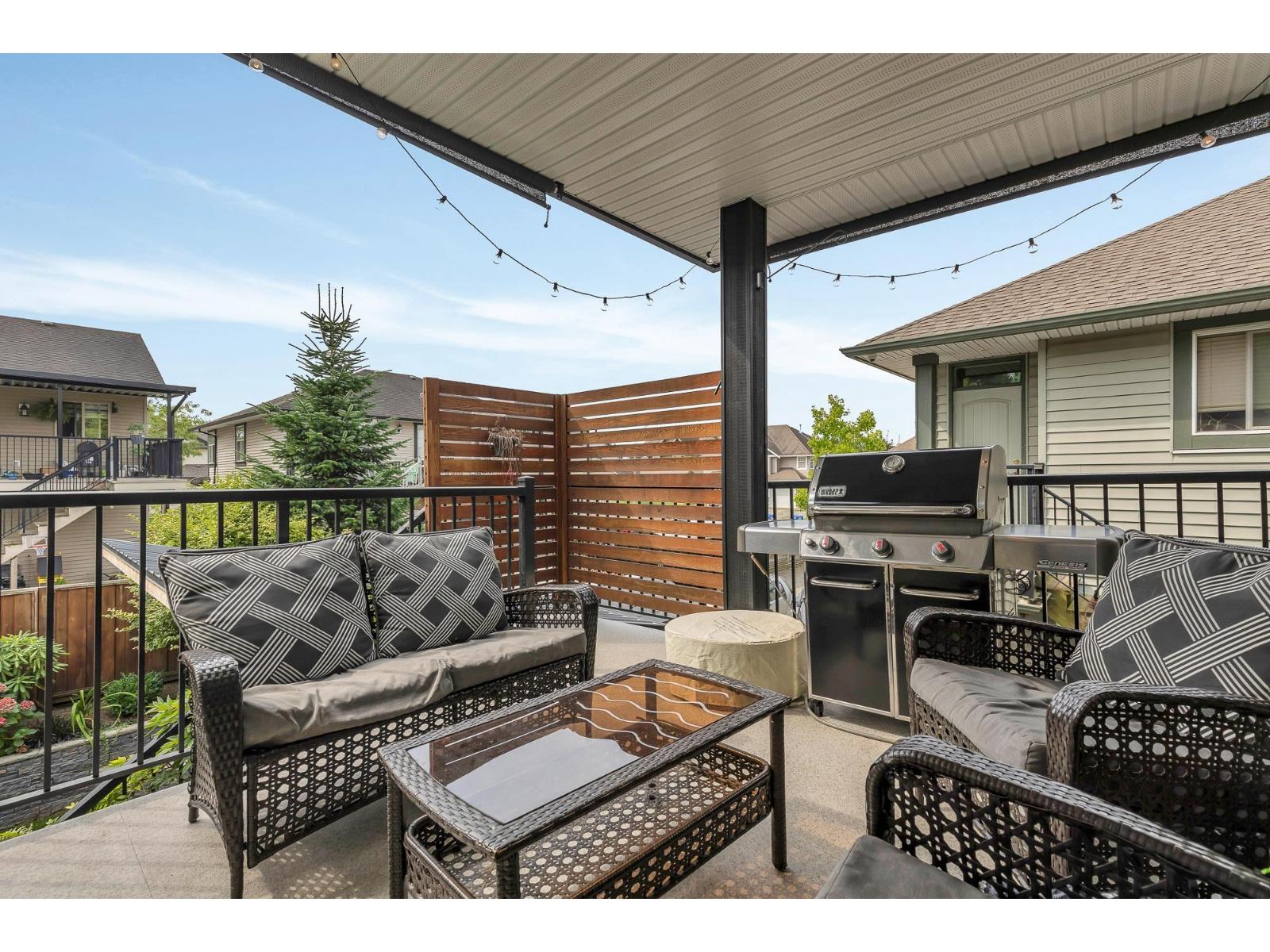 Photo 13 of 27908 Trestle Avenue, Abbotsford BC
