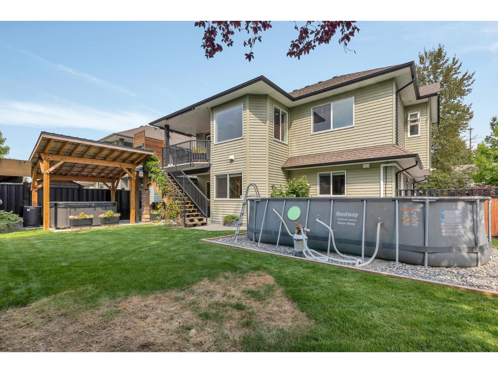 Photo 34 of 27908 Trestle Avenue, Abbotsford BC