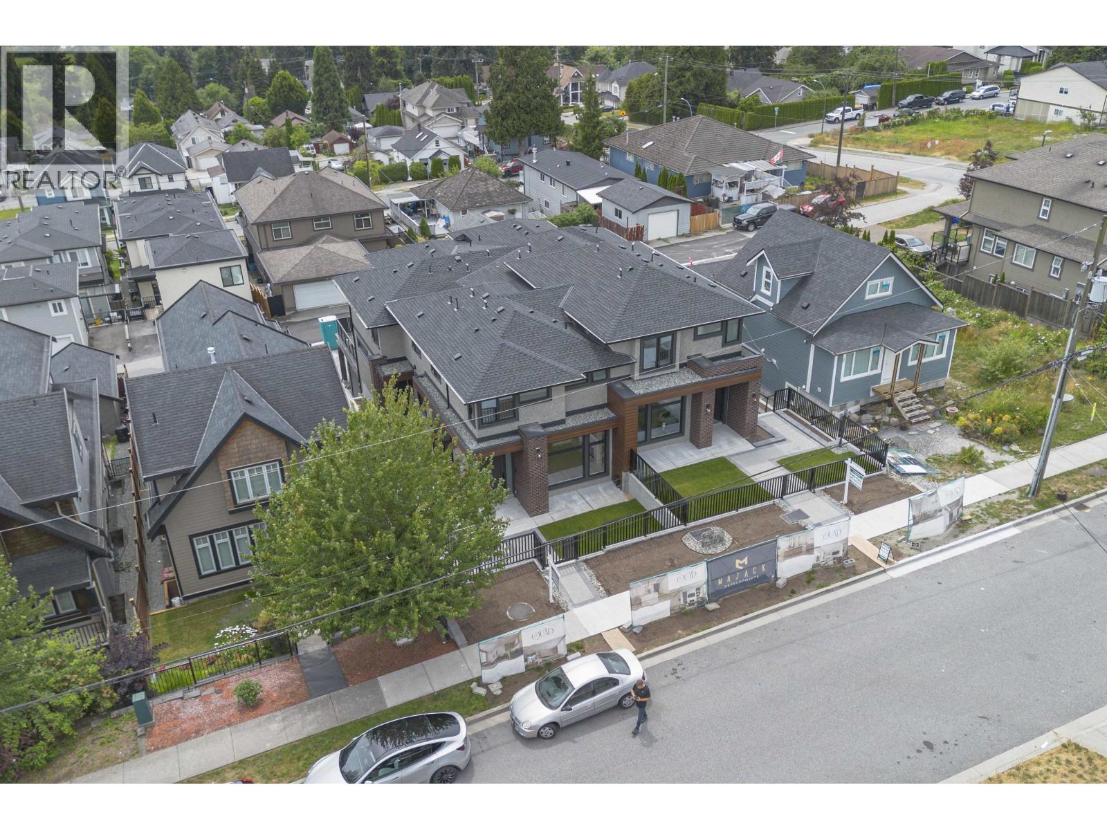102 1038 DELESTRE AVENUE, Coquitlam