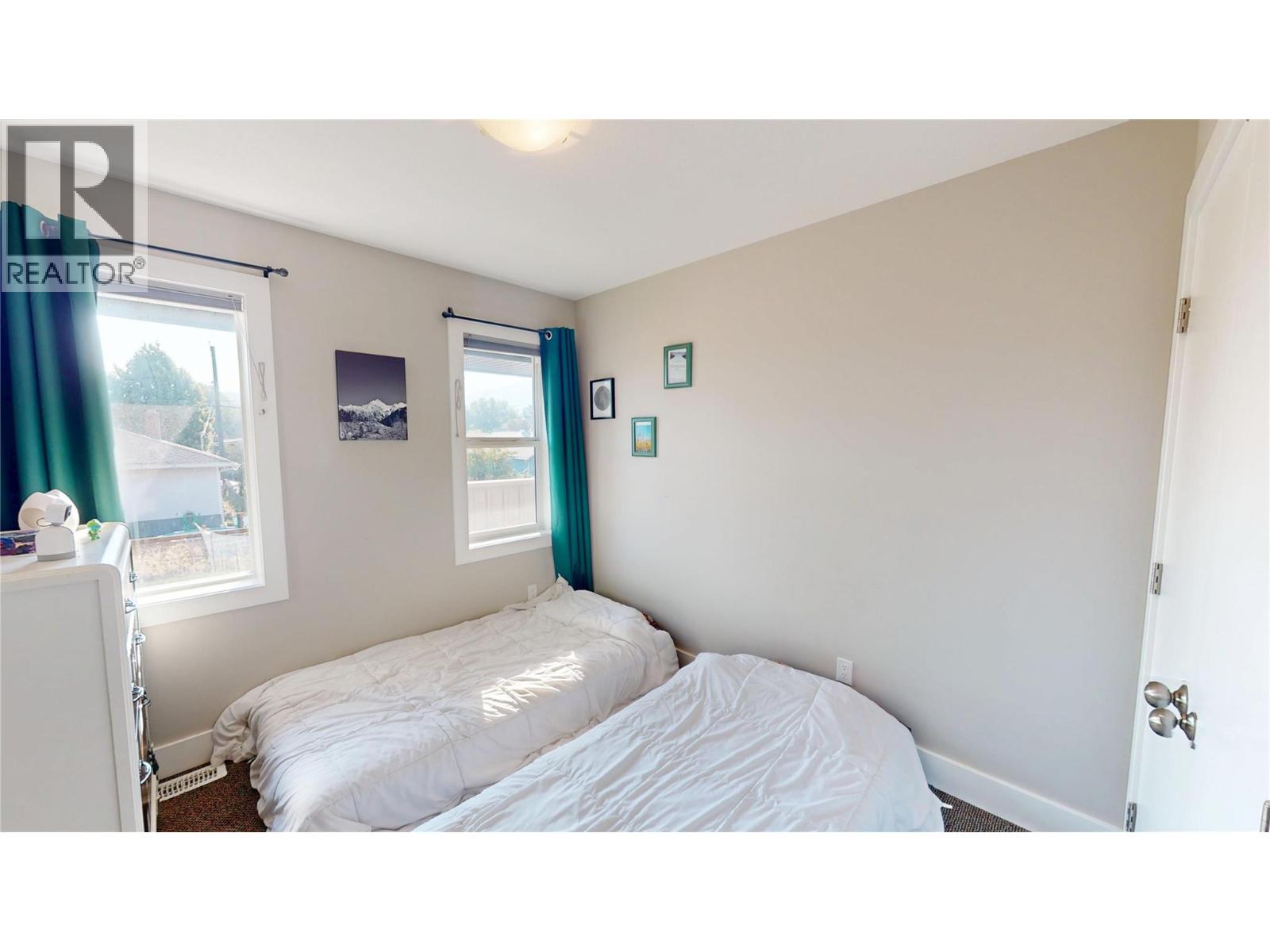 1605 4th Street N, Cranbrook
