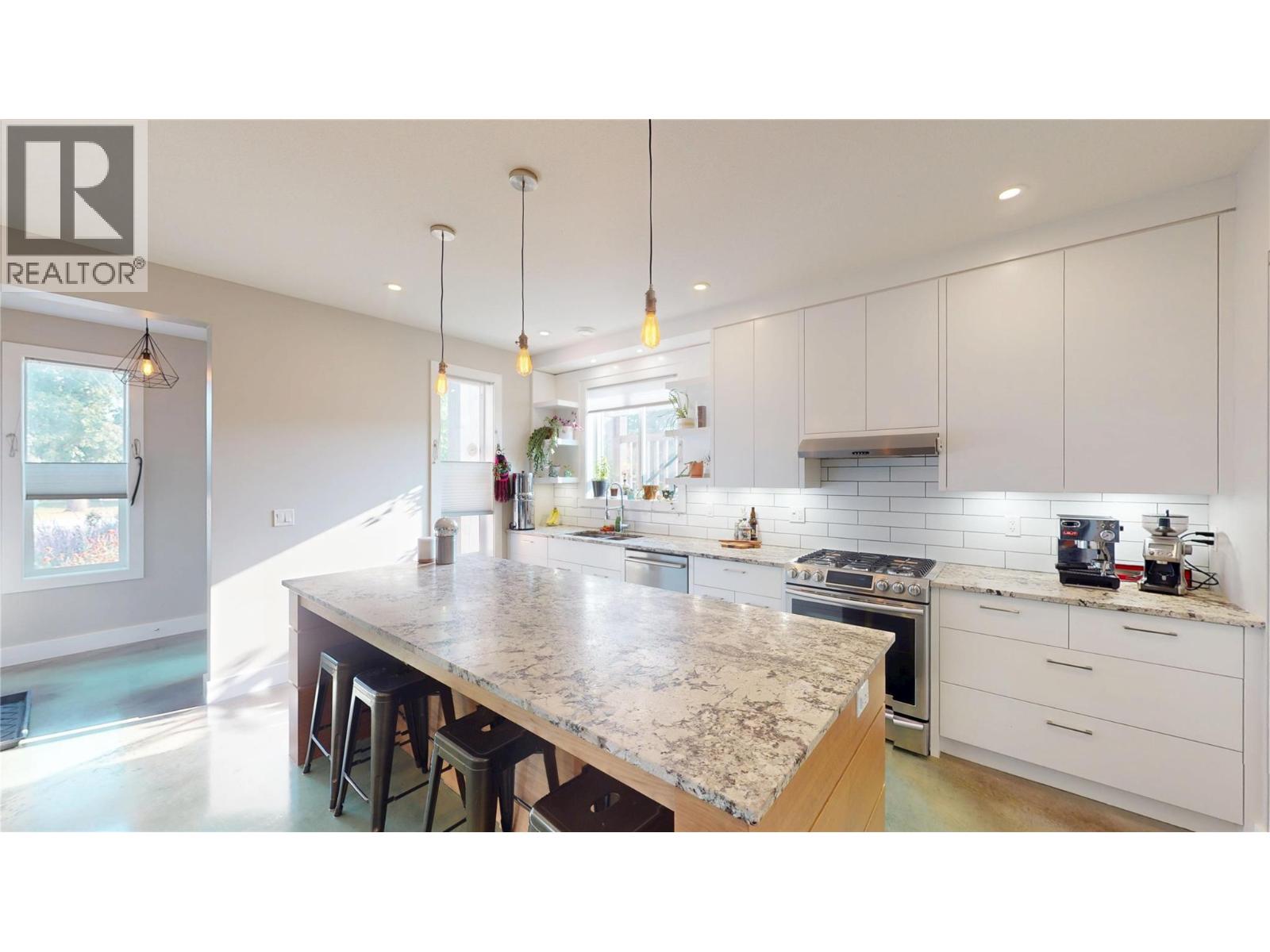 1605 4th Street N, Cranbrook