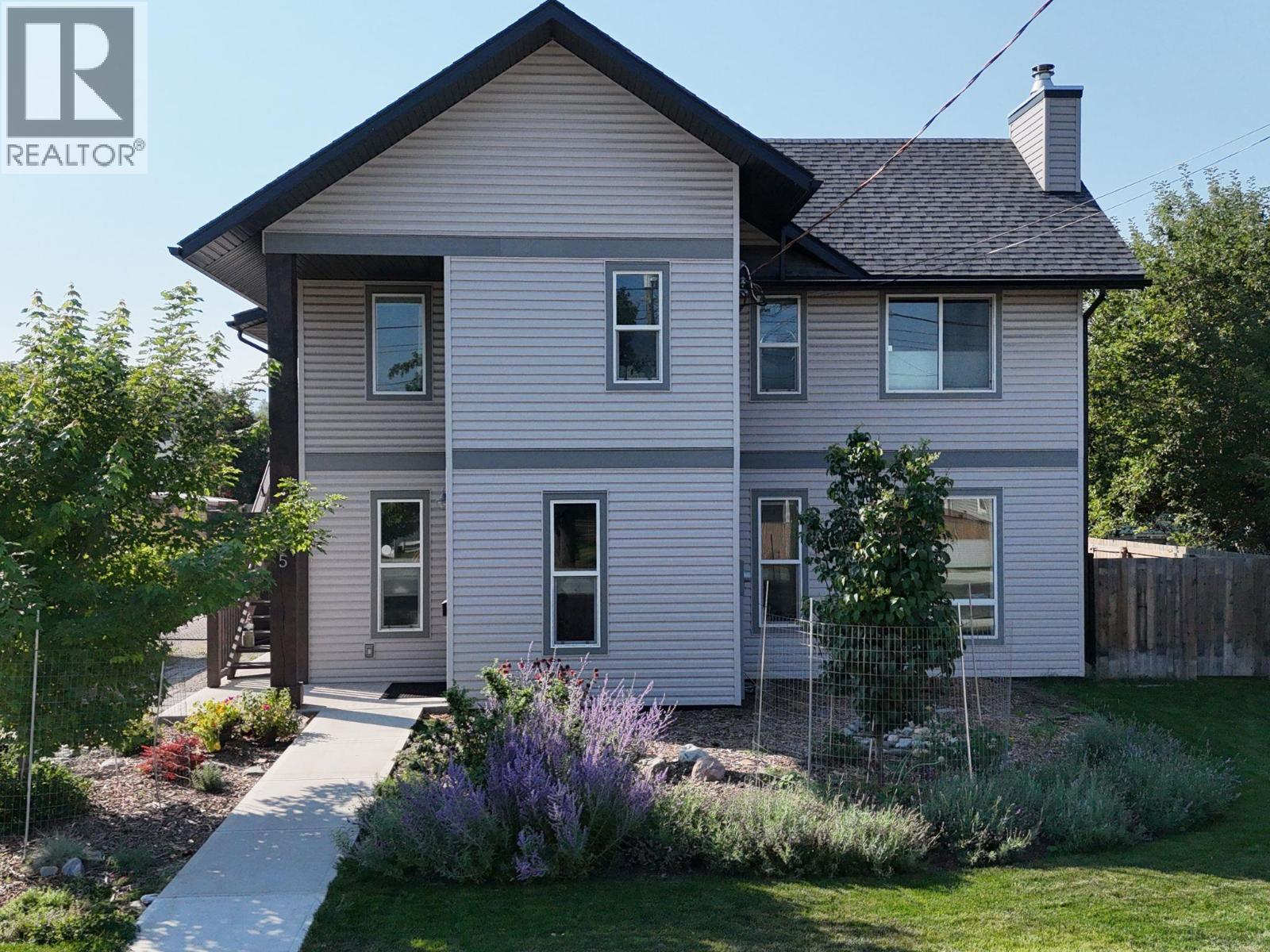 1605 4th Street N, Cranbrook