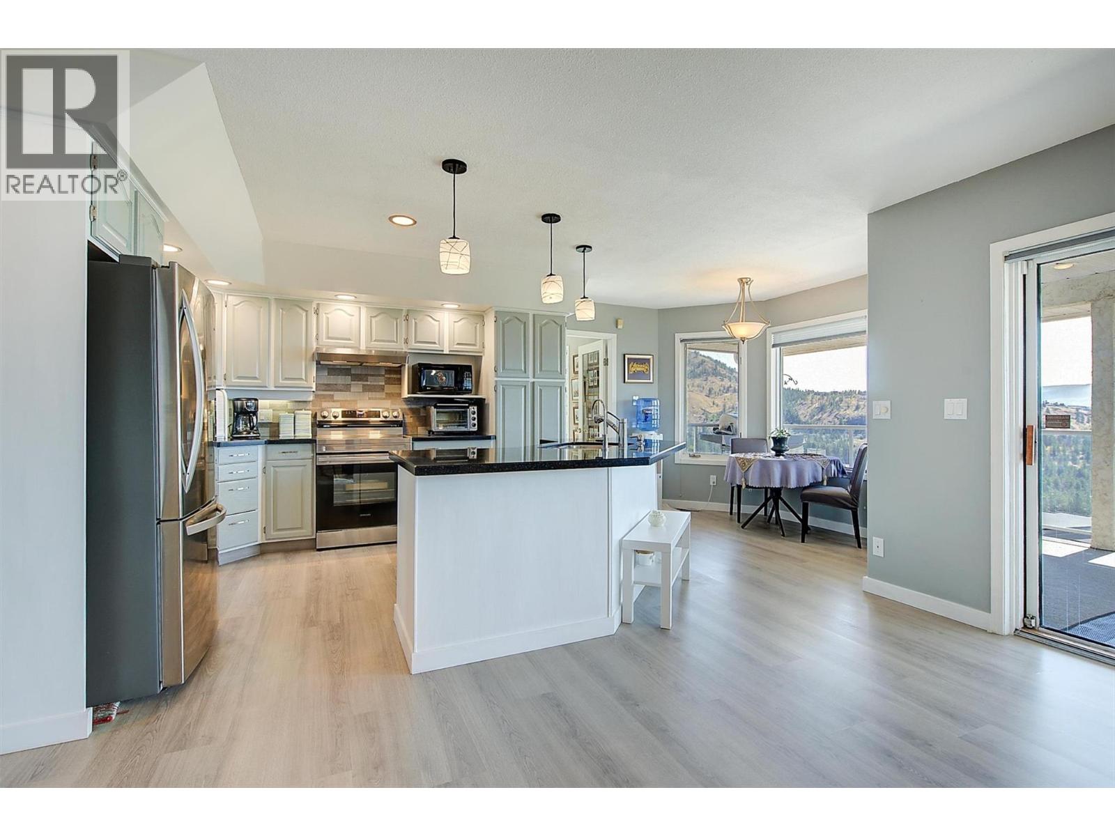  3331 Sundance Drive, West Kelowna