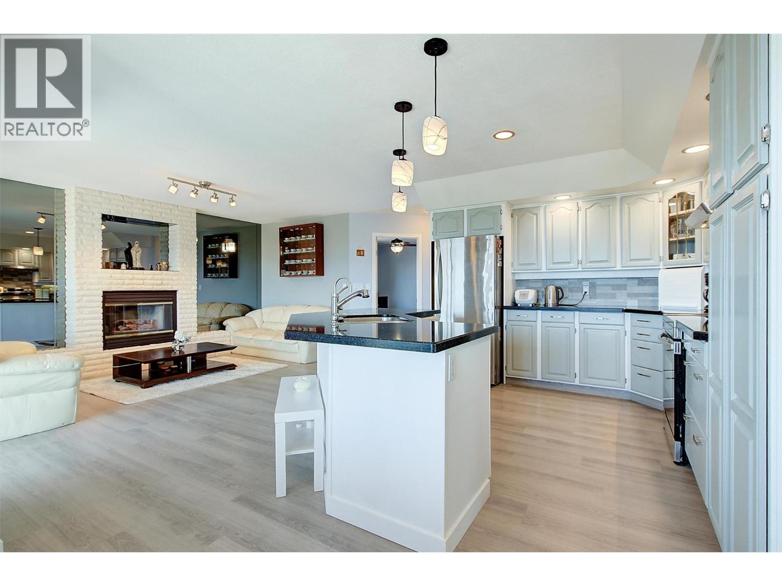  3331 Sundance Drive, West Kelowna
