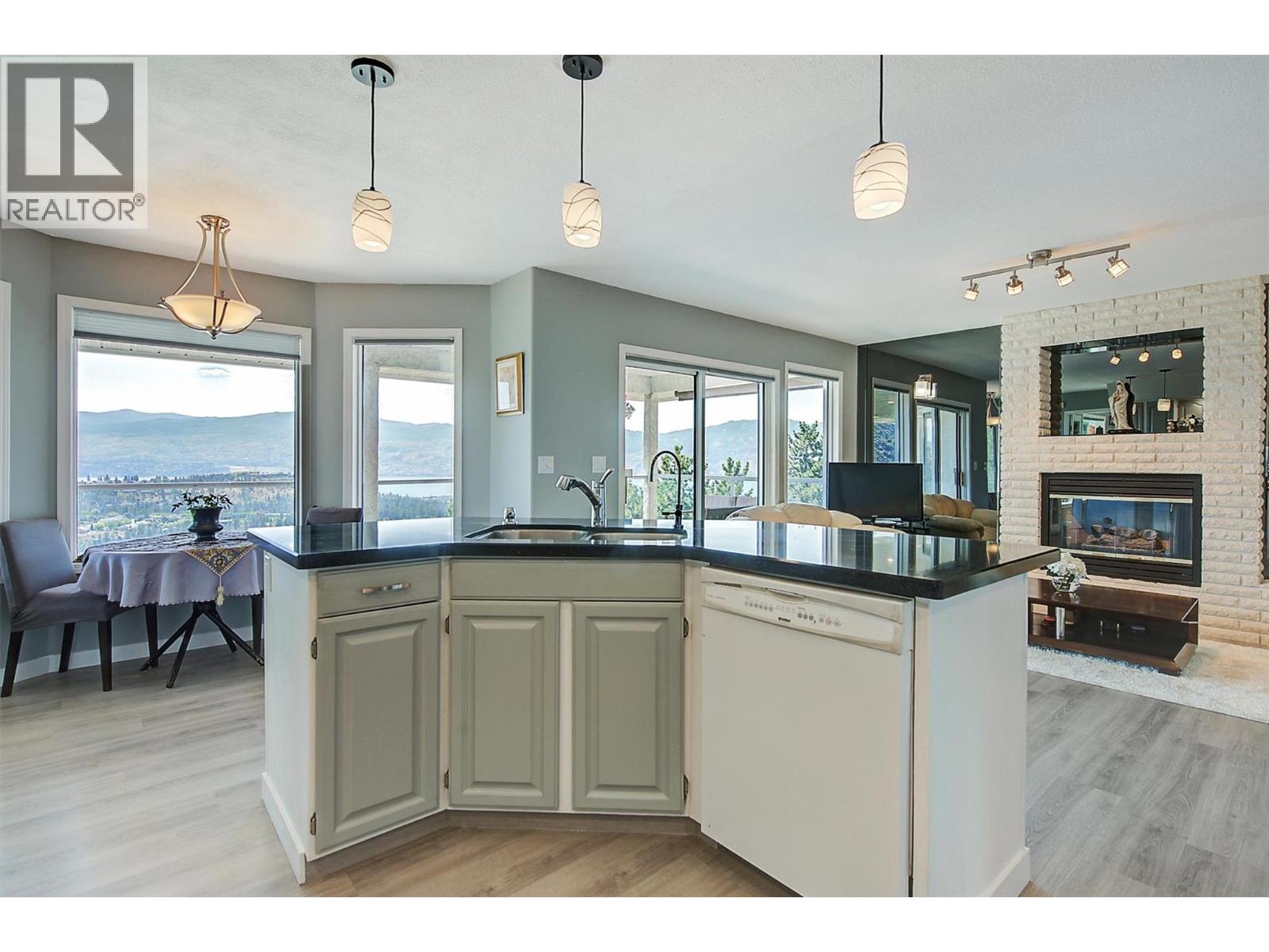  3331 Sundance Drive, West Kelowna