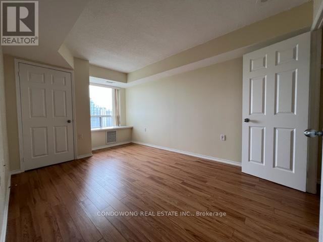 Photo 5 of 2309 35 Finch Avenue E, Toronto ON
