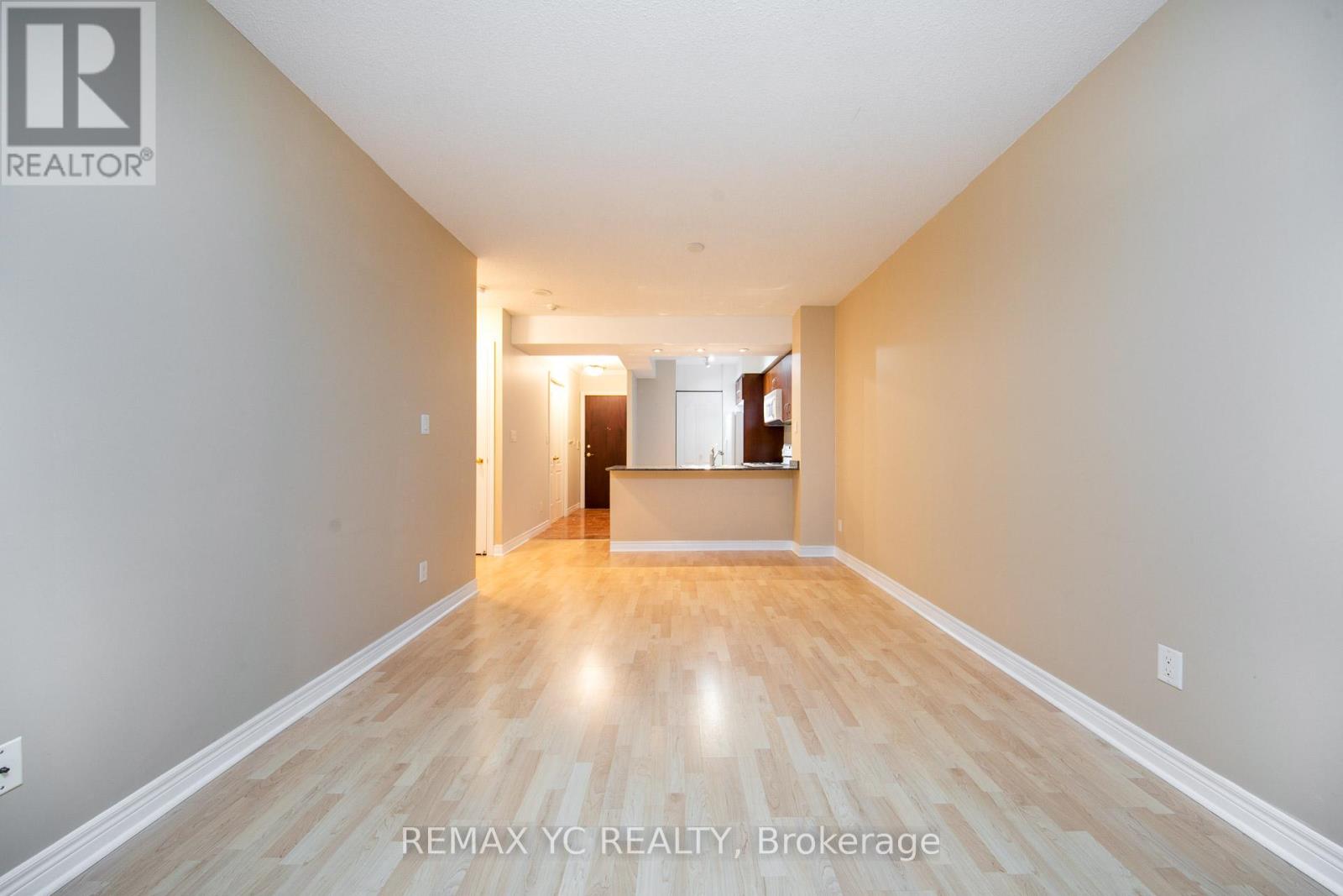 Photo 10 of 311 38 William Carson Crescent, Toronto ON
