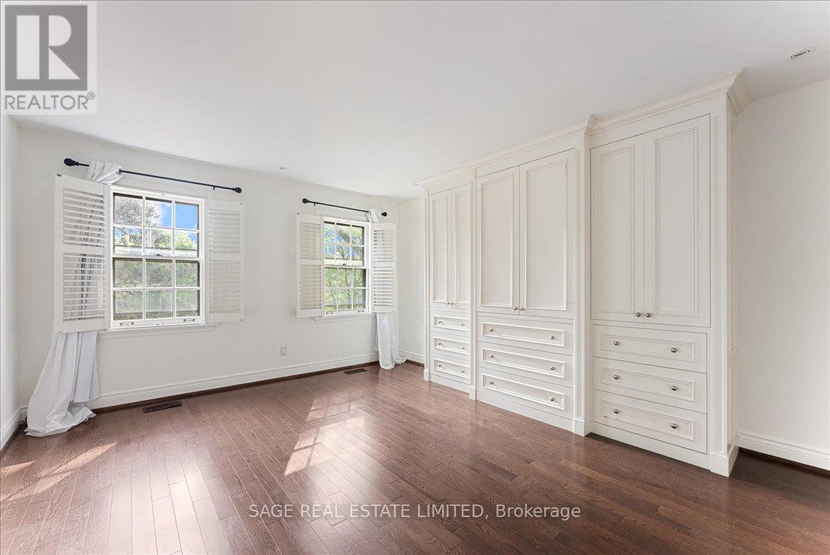 Photo 18 of 88 A Glen Road, Toronto ON