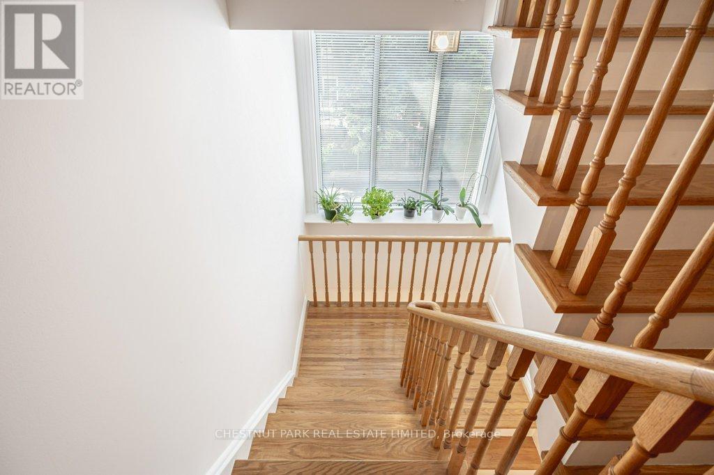 Photo 12 of 250 Broadway Avenue, Toronto ON