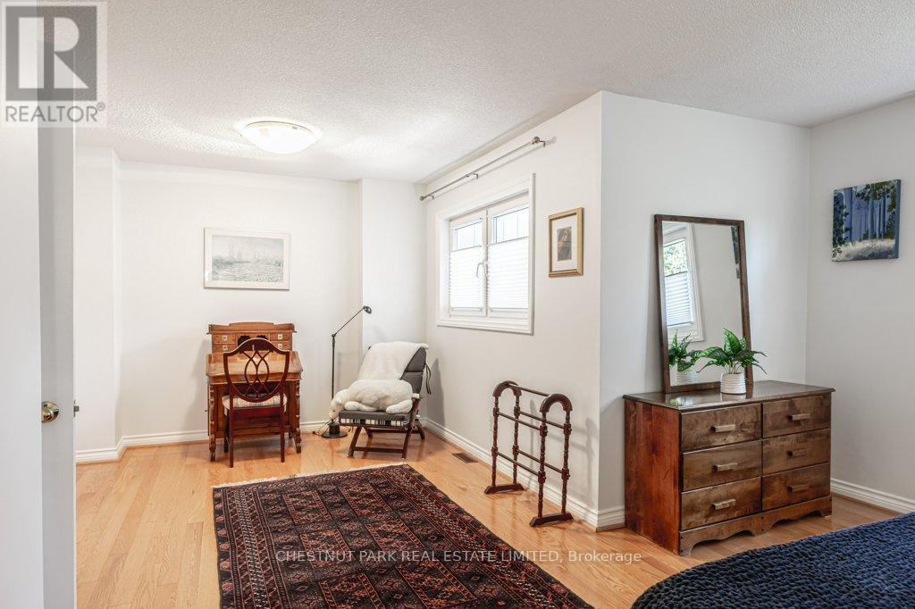 Photo 14 of 250 Broadway Avenue, Toronto ON