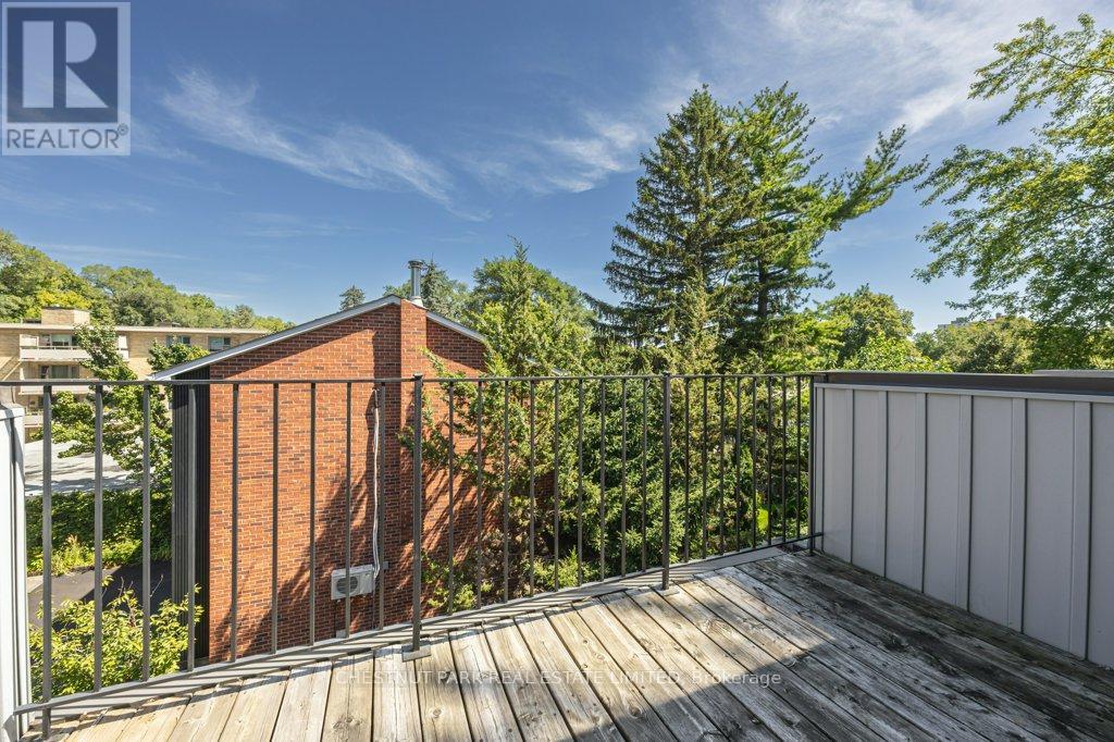 Photo 23 of 250 Broadway Avenue, Toronto ON