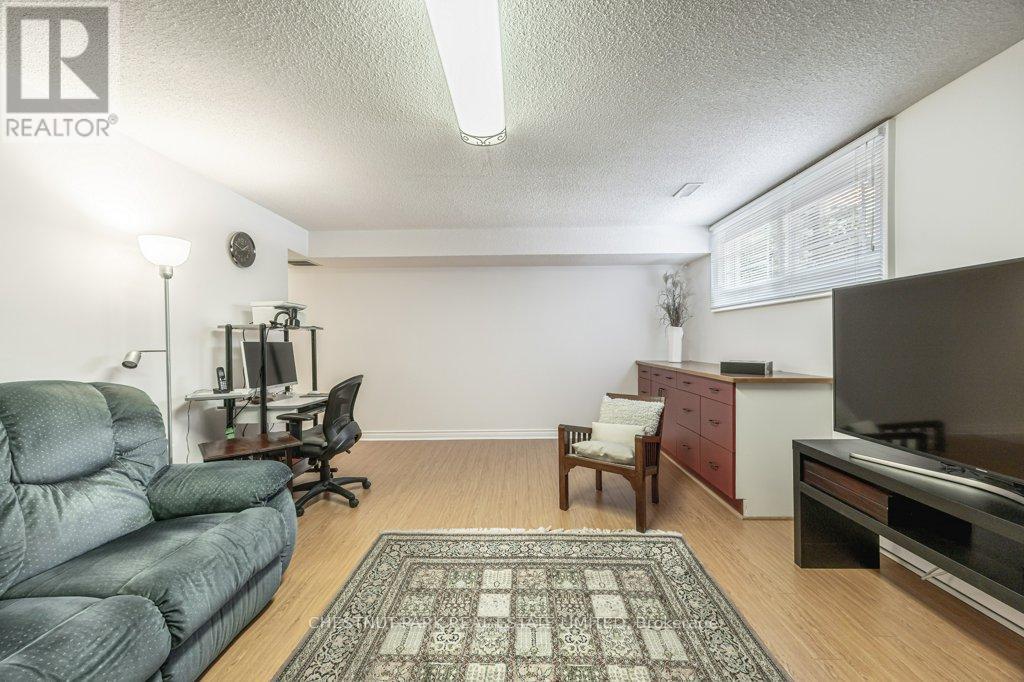 Photo 29 of 250 Broadway Avenue, Toronto ON