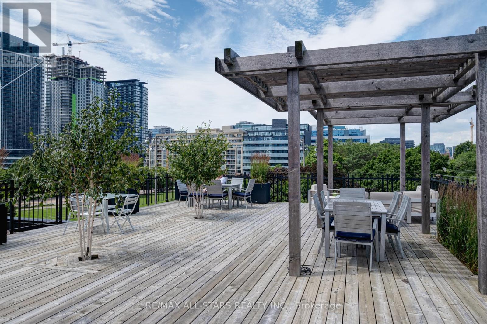 Photo 23 of 511 833 King Street W, Toronto ON