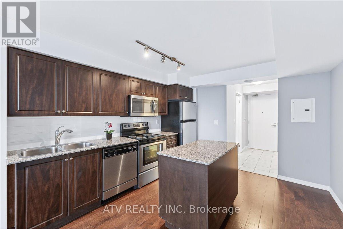 Photo 11 of 961 209 Fort York Boulevard, Toronto ON