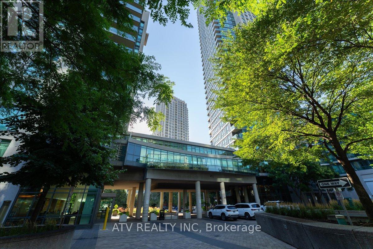 Photo 2 of 961 209 Fort York Boulevard, Toronto ON