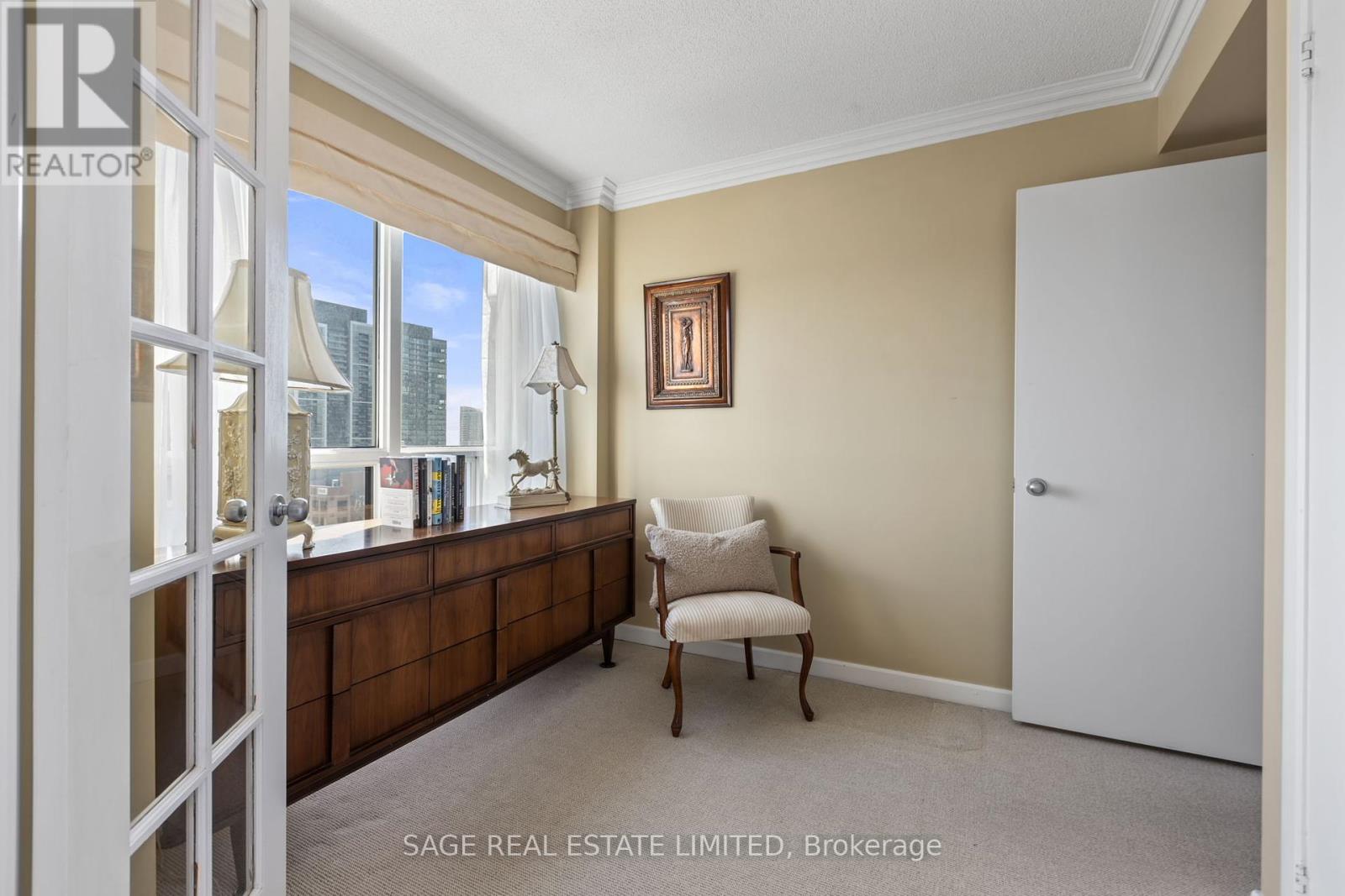 Photo 21 of 3010 8 Park Road, Toronto ON