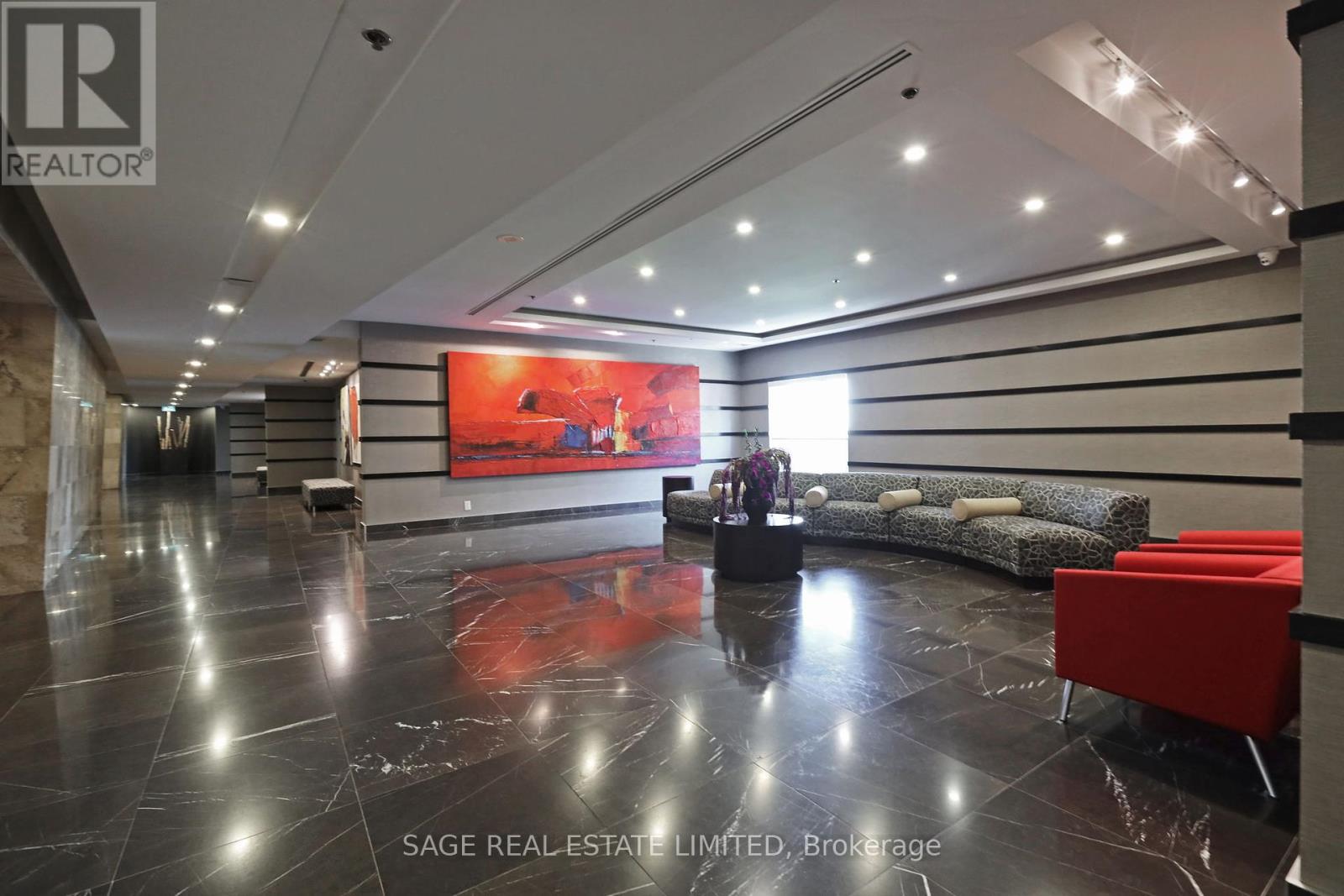 Photo 37 of 3010 8 Park Road, Toronto ON