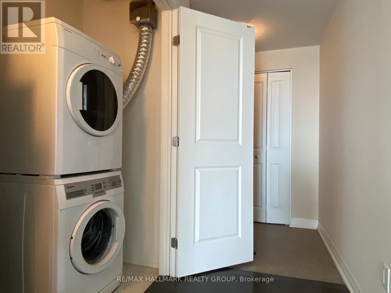 Photo 6 of 2501 195 Besserer Street, Ottawa ON