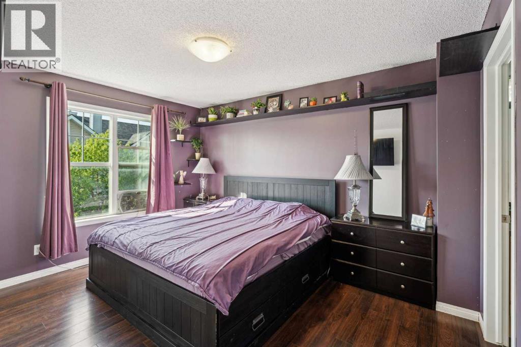 Photo 13 of 3198 New Brighton Gardens Se, Calgary AB