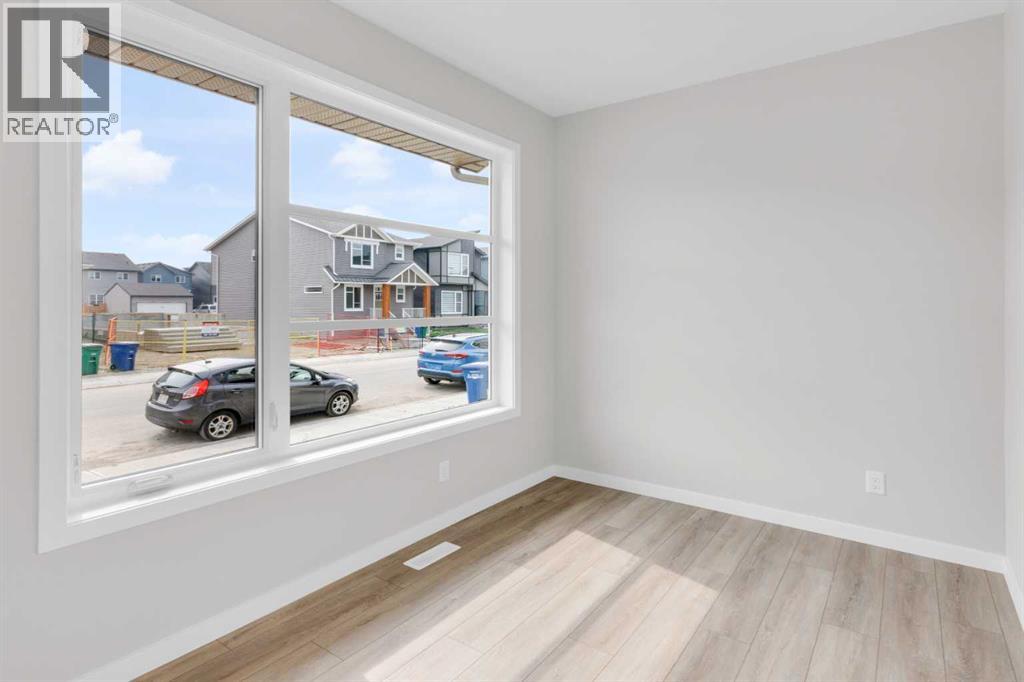 Photo 10 of 1130 Chinook Winds Circle Sw, Airdrie AB