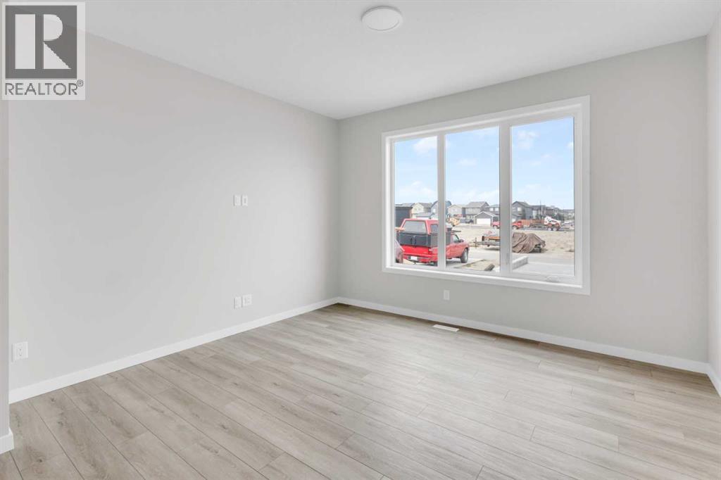 Photo 8 of 1130 Chinook Winds Circle Sw, Airdrie AB