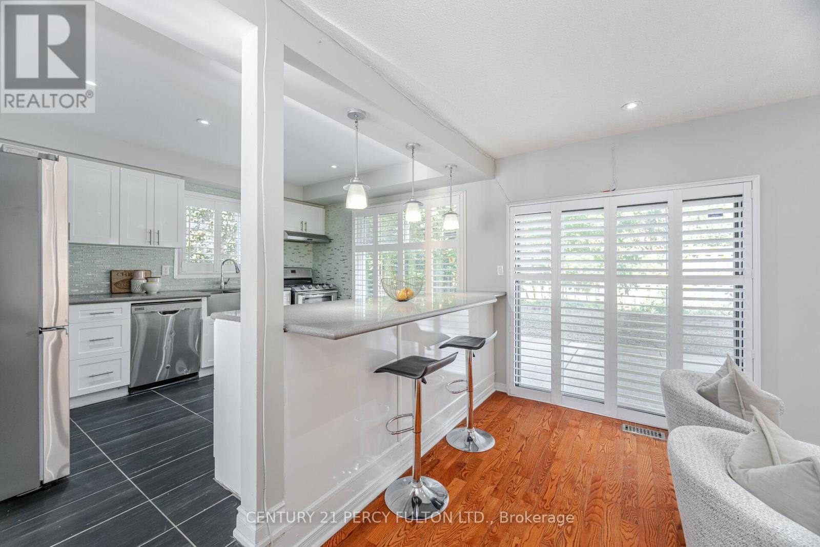 Photo 11 of 4 Radford Drive, Ajax ON