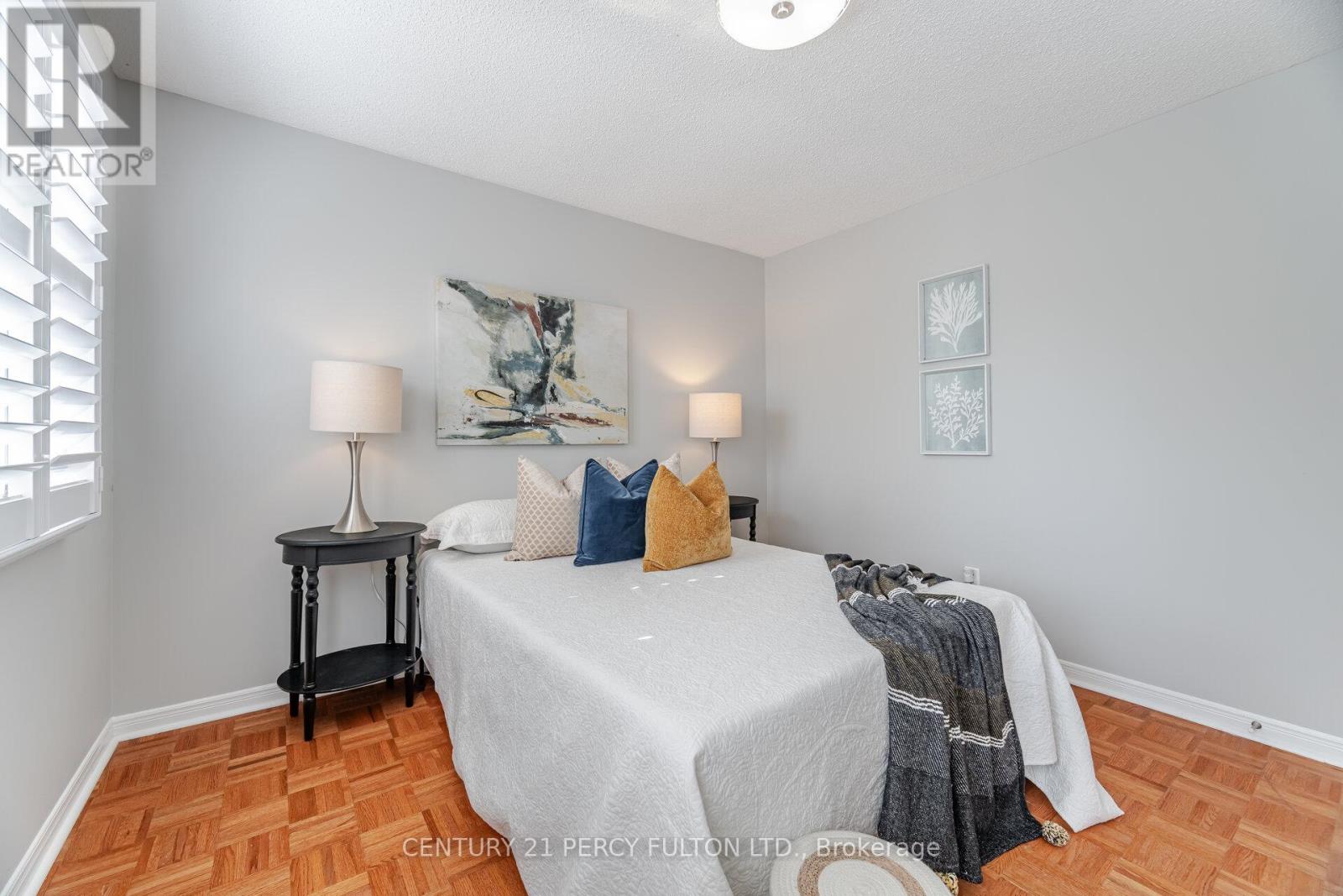 Photo 28 of 4 Radford Drive, Ajax ON