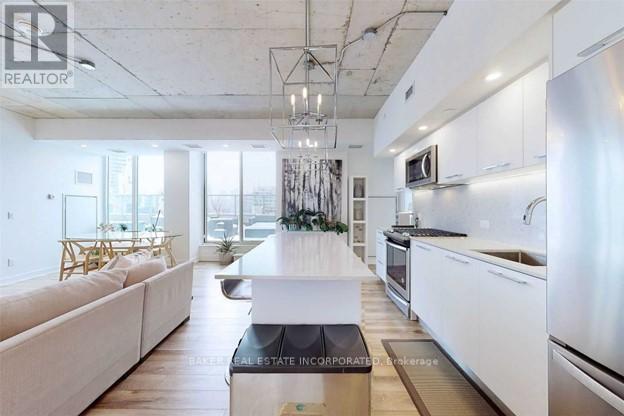 Photo 10 of 816 15 Baseball Place, Toronto ON