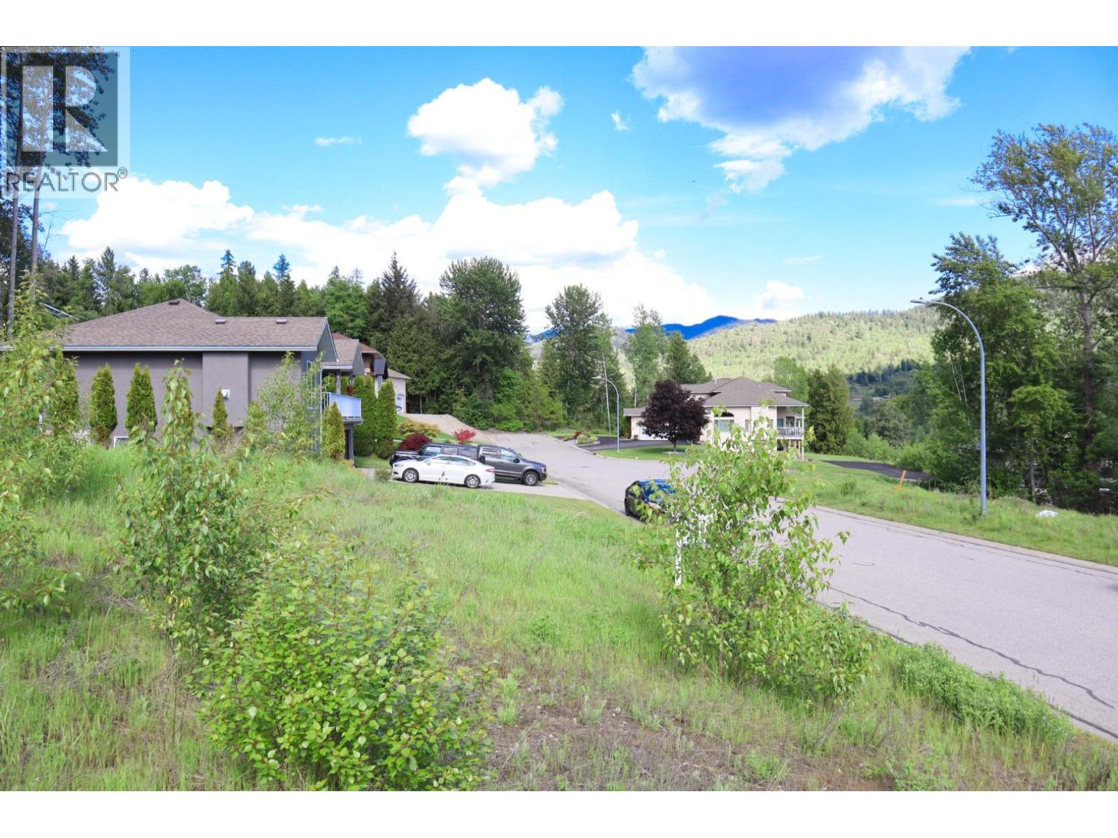 938 7TH STREET - 3