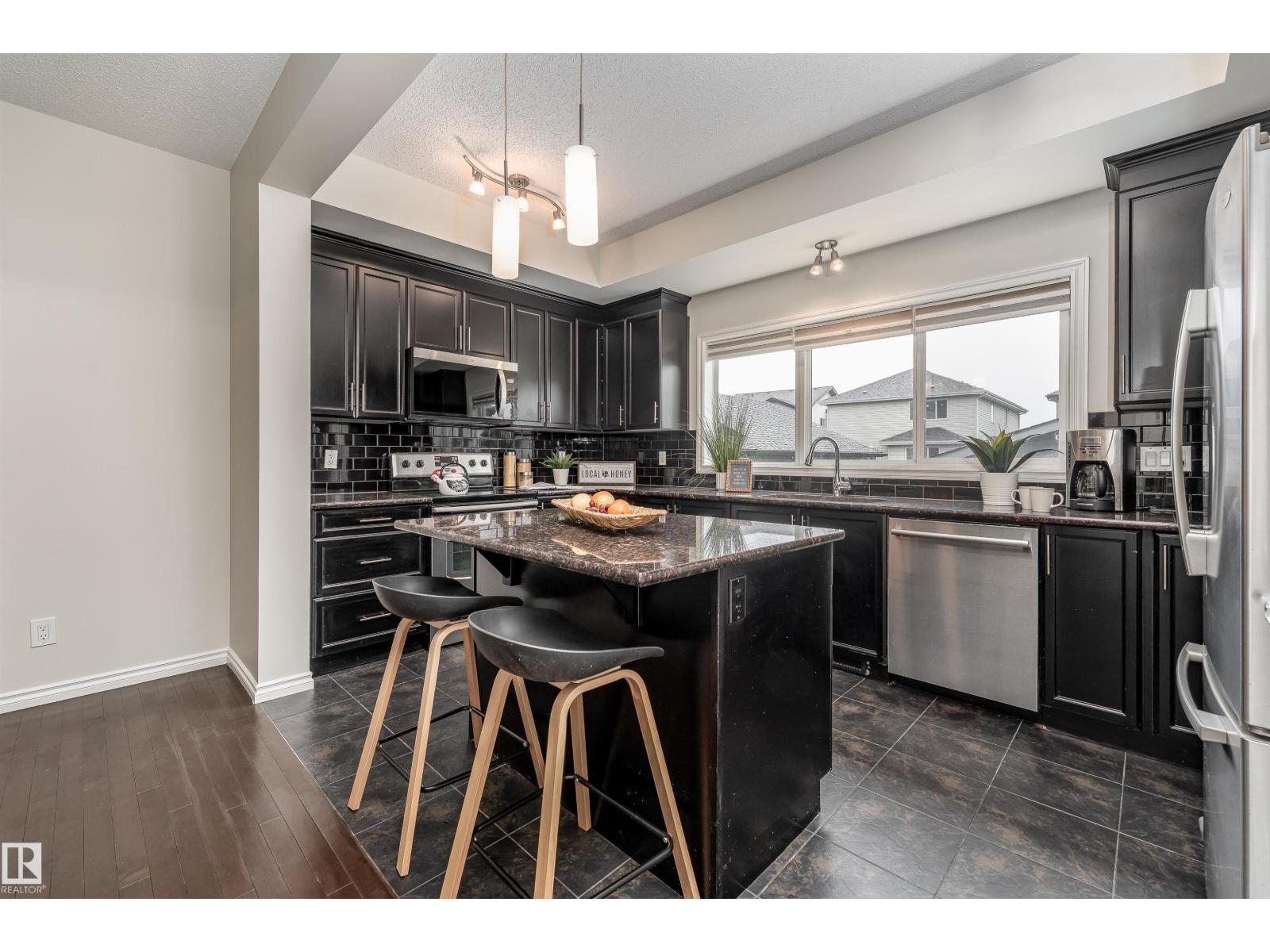 Photo 9 of 1075 Mcconachie Bv Nw, Edmonton AB