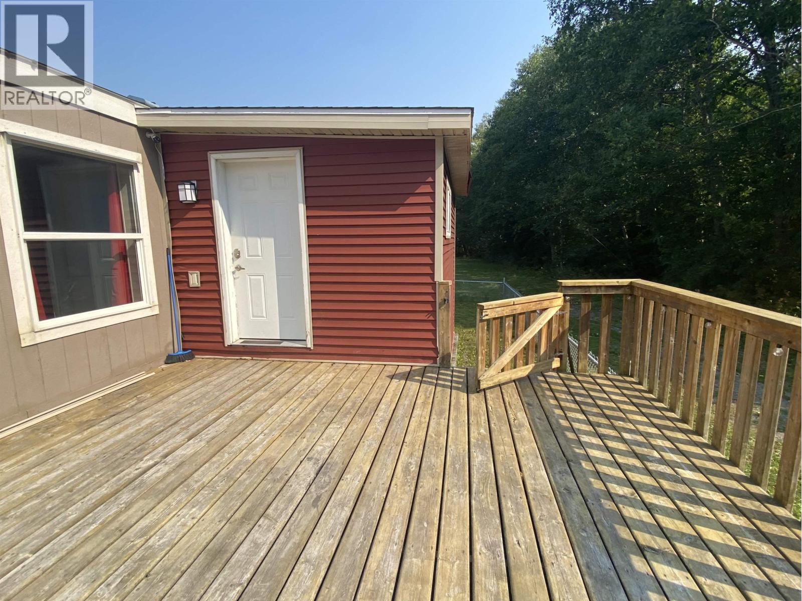 71 3889 MULLER AVENUE, Terrace