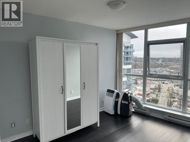 Photo 6 of 2704 2225 Holdom Avenue, Burnaby BC
