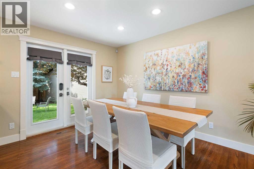 Photo 10 of 419 Willamina Crescent Se, Calgary AB