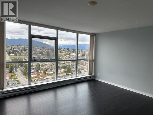 Photo 7 of 2704 2225 Holdom Avenue, Burnaby BC