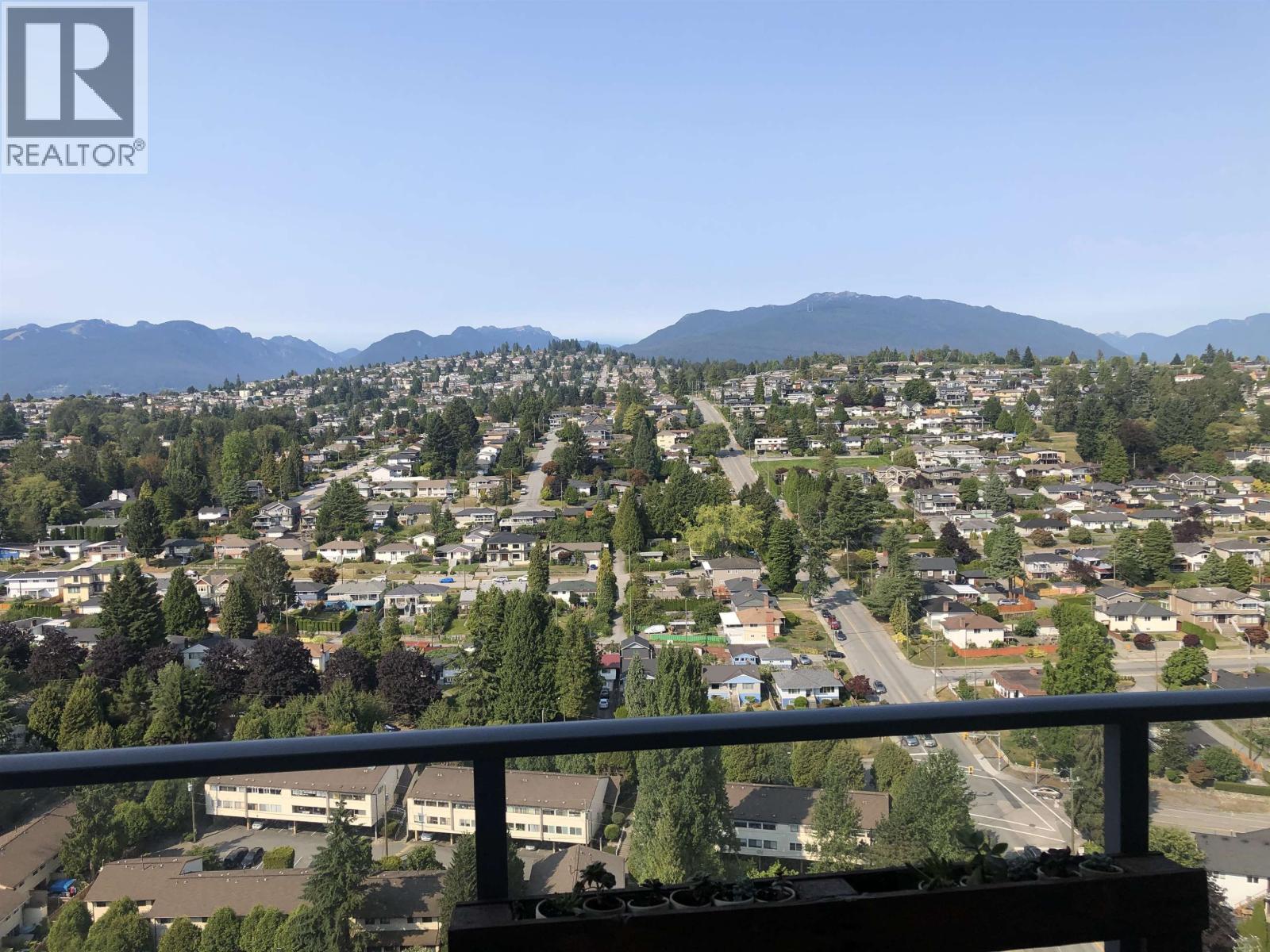 Photo 13 of 2704 2225 Holdom Avenue, Burnaby BC