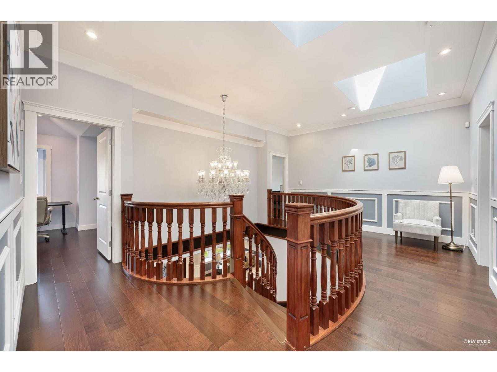 337 E 17TH STREET, North Vancouver