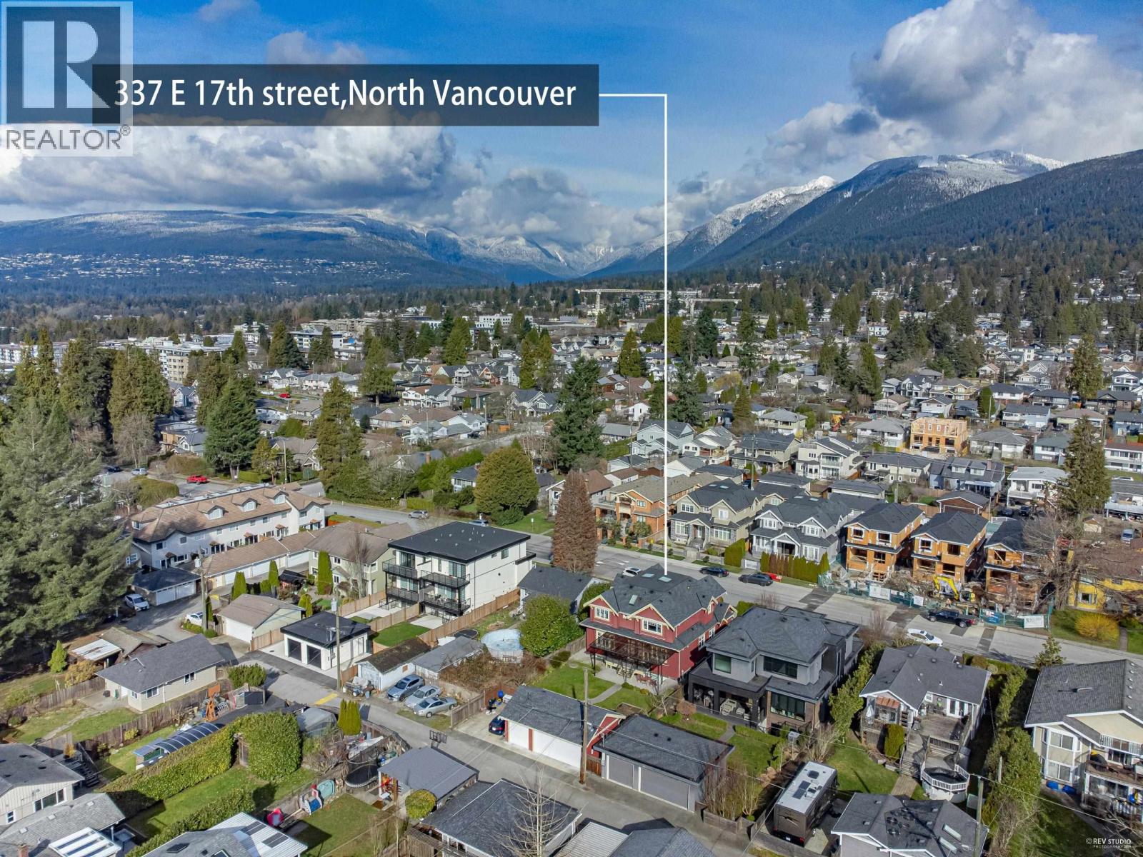 337 E 17TH STREET, North Vancouver