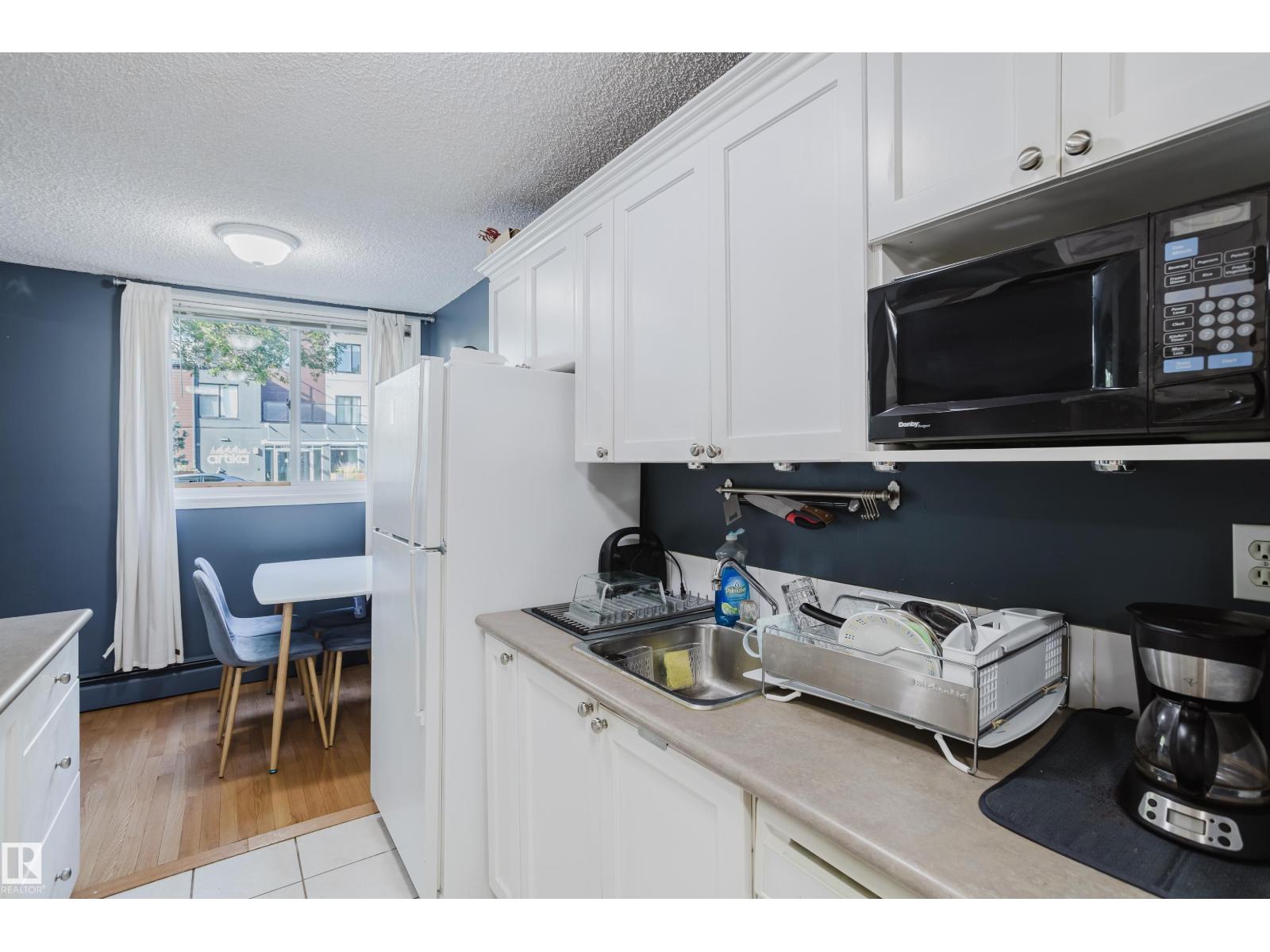Photo 17 of 106 11217 103 Av Nw, Edmonton AB