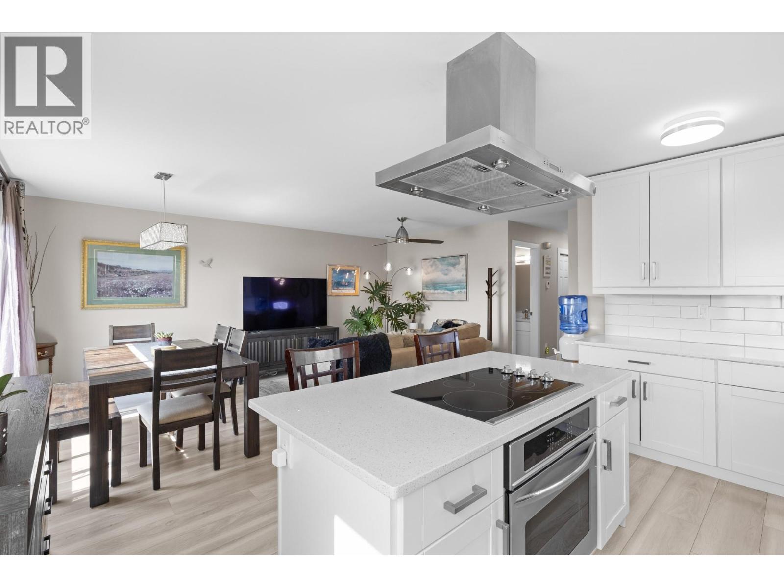  2440 Margaret Road, West Kelowna