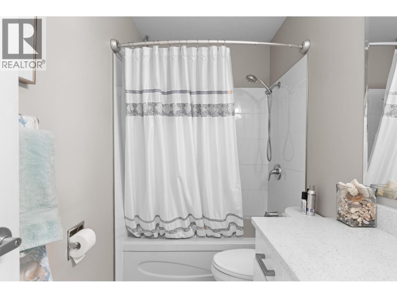  2440 Margaret Road, West Kelowna
