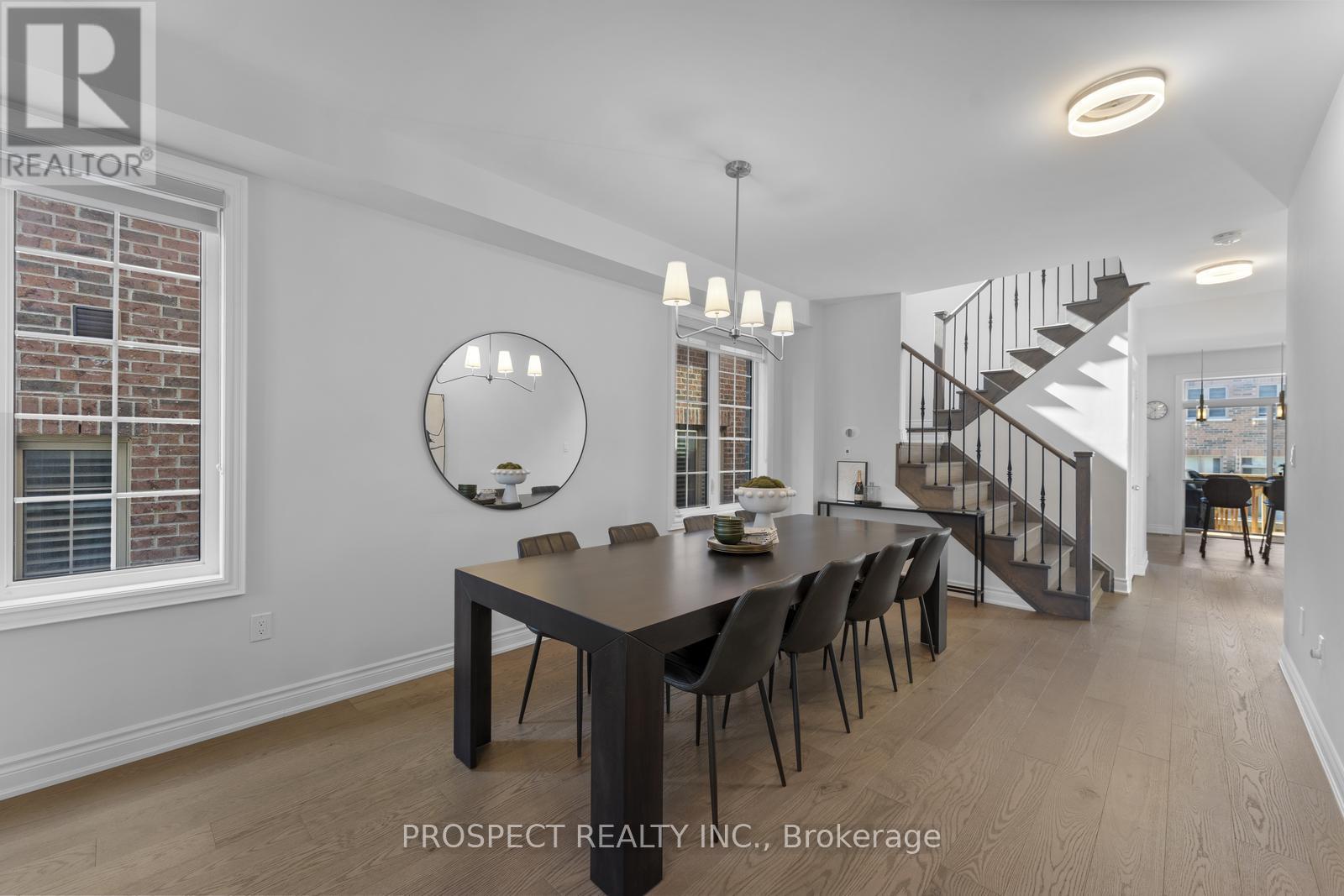 Photo 7 of 42 Ryerson Drive, Vaughan ON