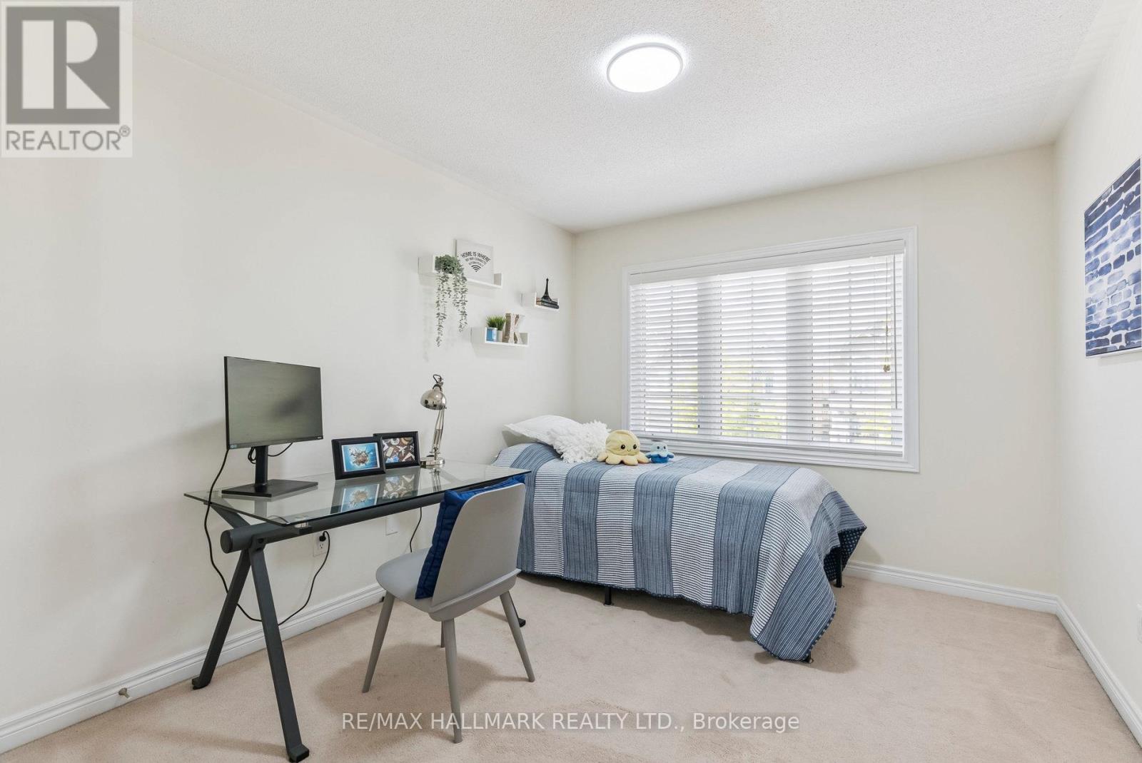 Photo 30 of 73 Lauderdale Drive, Vaughan ON