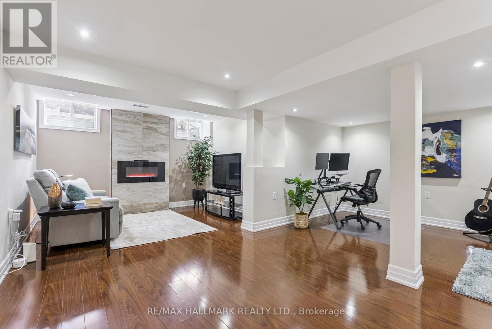 Photo 38 of 73 Lauderdale Drive, Vaughan ON