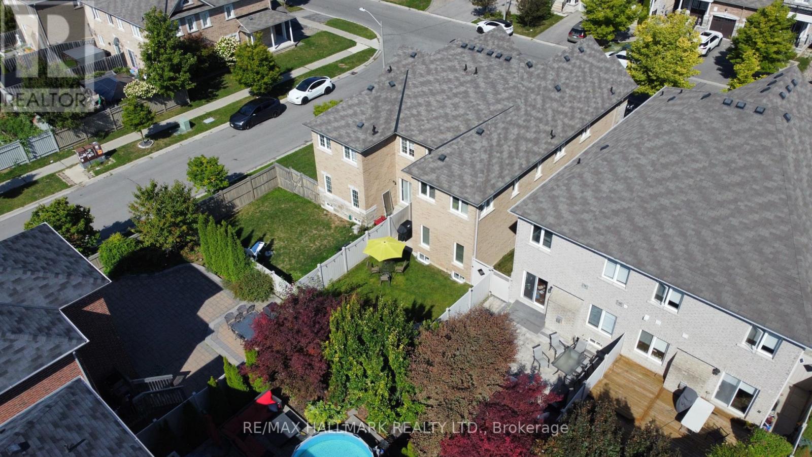 Photo 49 of 73 Lauderdale Drive, Vaughan ON