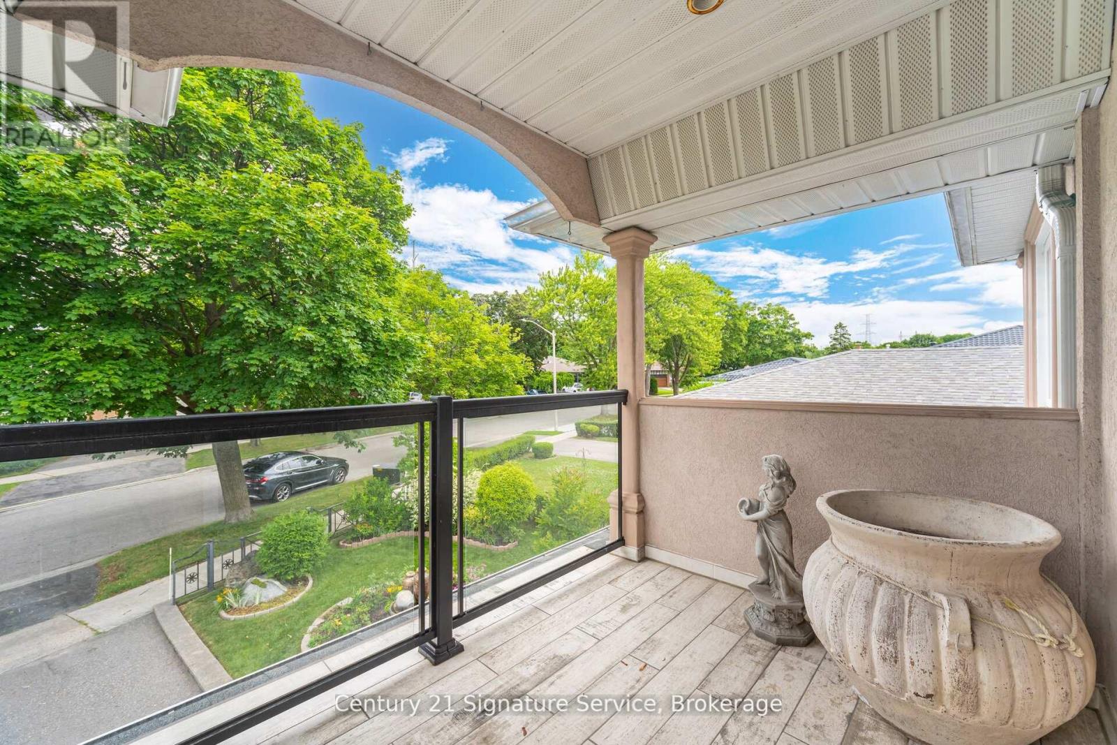 Photo 40 of 512 Selsey Drive, Mississauga ON