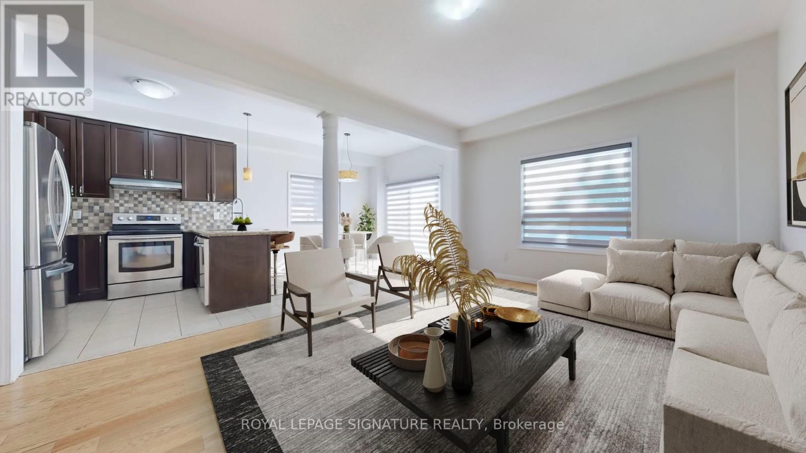 Photo 10 of 138 Sun King Crescent, Barrie ON