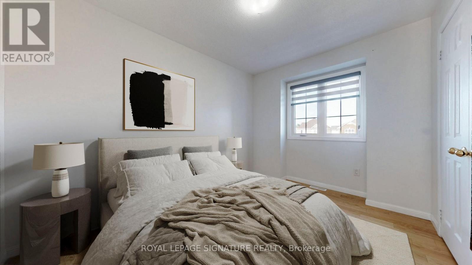 Photo 30 of 138 Sun King Crescent, Barrie ON