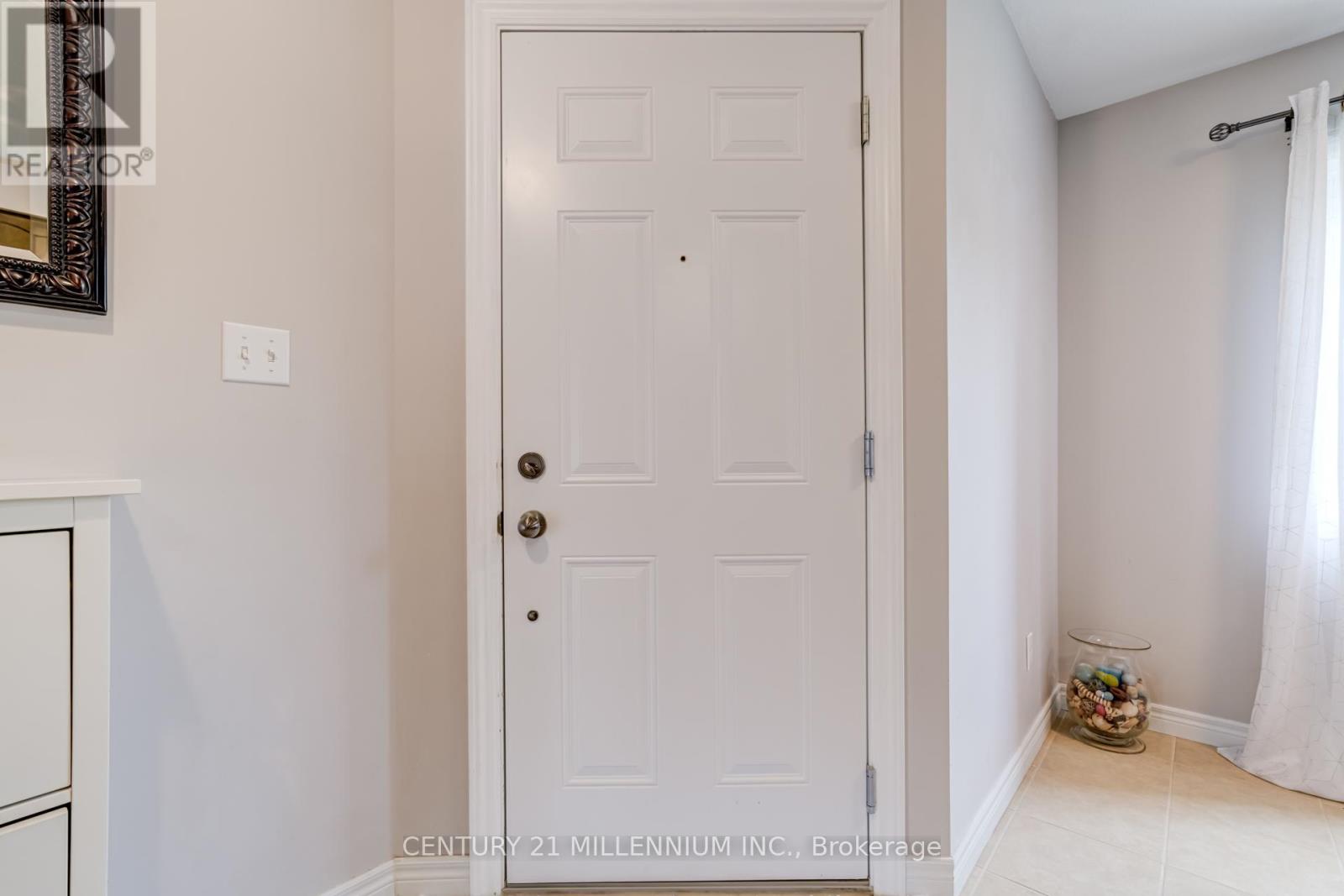Photo 3 of A 630 Woodlawn Road E, Guelph ON